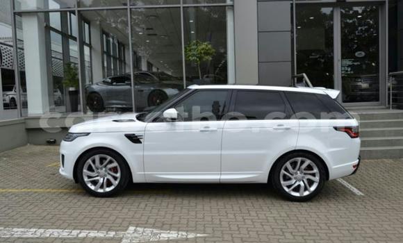 Sayi Na hannu Land Rover Range Rover Sport White Mota in Maseru a Maseru Sayi Na hannu Land Rover Range Rover Sport White Mota in Maseru a Maseru