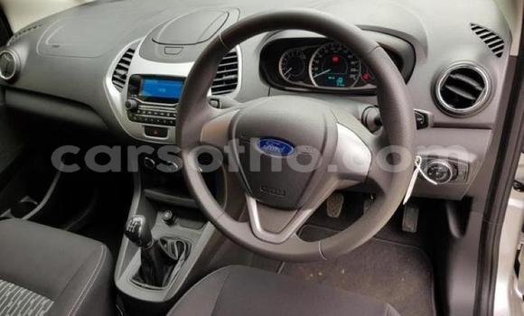 Sayi Na hannu Ford Fiesta Silver Mota in Maseru a Maseru Sayi Na hannu Ford Fiesta Silver Mota in Maseru a Maseru