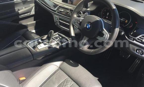 Sayi Na hannu BMW 7er White Mota in Hlotse a Leribe Sayi Na hannu BMW 7er White Mota in Hlotse a Leribe