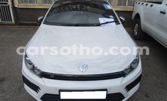 Sayi Na hannu Volkswagen Scirocco R White Mota in Maputsoa a Leribe Sayi Na hannu Volkswagen Scirocco R White Mota in Maputsoa a Leribe