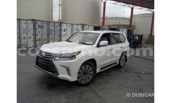 Sayi Imported Lexus LX White Mota in Import - Dubai a Maseru Sayi Imported Lexus LX White Mota in Import - Dubai a Maseru