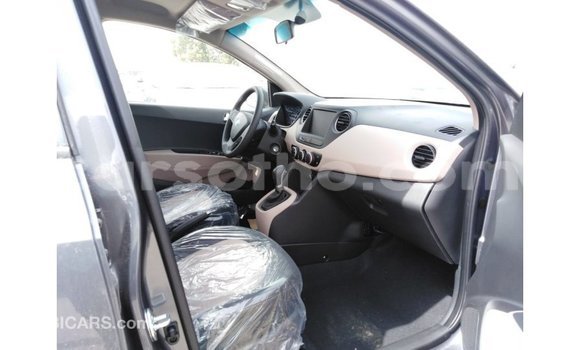 Acheter Import Voiture Hyundai i10 Autre à Import - Dubai, Maseru Acheter Import Voiture Hyundai i10 Autre à Import - Dubai, Maseru
