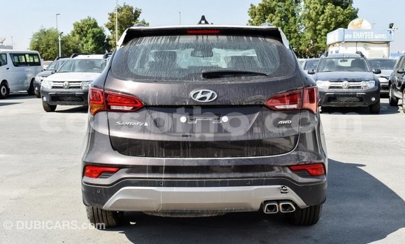 Sayi Imported Hyundai Santa Fe Black Mota in Import - Dubai a Maseru Sayi Imported Hyundai Santa Fe Black Mota in Import - Dubai a Maseru