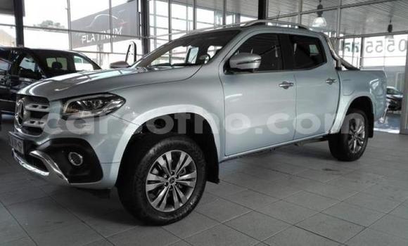 Acheter Occasion Voiture Mercedes-Benz X-klasse Concept Gris à Hlotse, Leribe Acheter Occasion Voiture Mercedes-Benz X-klasse Concept Gris à Hlotse, Leribe