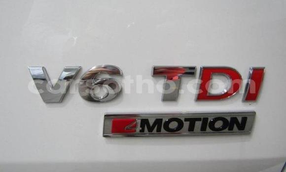 Sayi Na hannu Volkswagen Amarok White Mota in Hlotse a Leribe Sayi Na hannu Volkswagen Amarok White Mota in Hlotse a Leribe