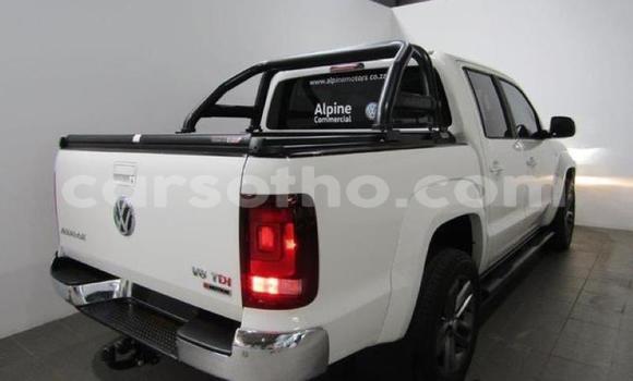 Sayi Na hannu Volkswagen Amarok White Mota in Hlotse a Leribe Sayi Na hannu Volkswagen Amarok White Mota in Hlotse a Leribe
