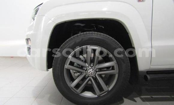 Sayi Na hannu Volkswagen Amarok White Mota in Hlotse a Leribe Sayi Na hannu Volkswagen Amarok White Mota in Hlotse a Leribe