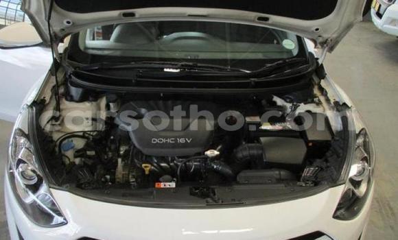 Sayi Na hannu Hyundai i30 White Mota in Maseru a Maseru Sayi Na hannu Hyundai i30 White Mota in Maseru a Maseru