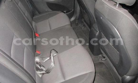 Sayi Na hannu Hyundai i30 White Mota in Maseru a Maseru Sayi Na hannu Hyundai i30 White Mota in Maseru a Maseru