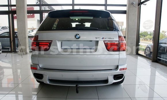 Sayi Na hannu BMW X5 Silver Mota in Maseru a Maseru Sayi Na hannu BMW X5 Silver Mota in Maseru a Maseru