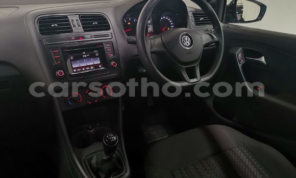 Buy Used Volkswagen Polo Blue Car in Maputsoe in Leribe Buy Used Volkswagen Polo Blue Car in Maputsoe in Leribe