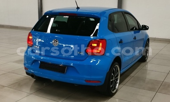 Buy Used Volkswagen Polo Blue Car in Maputsoe in Leribe Buy Used Volkswagen Polo Blue Car in Maputsoe in Leribe