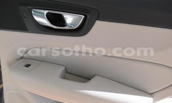 Acheter Occasion Voiture Volvo XC60 Blanc à Hlotse, Leribe Acheter Occasion Voiture Volvo XC60 Blanc à Hlotse, Leribe