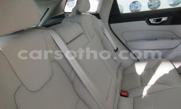 Acheter Occasion Voiture Volvo XC60 Blanc à Hlotse, Leribe Acheter Occasion Voiture Volvo XC60 Blanc à Hlotse, Leribe