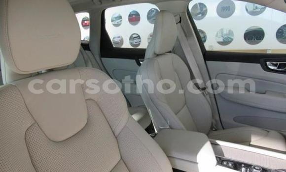 Acheter Occasion Voiture Volvo XC60 Blanc à Hlotse, Leribe Acheter Occasion Voiture Volvo XC60 Blanc à Hlotse, Leribe