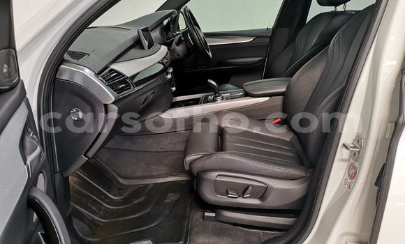 اشتري مستعمل Toyota Hilux White سيارة في Maseru في Maseru اشتري مستعمل Toyota Hilux White سيارة في Maseru في Maseru