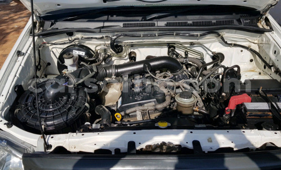 Acheter Occasion Voiture Toyota Hilux Blanc à Maseru, Maseru Acheter Occasion Voiture Toyota Hilux Blanc à Maseru, Maseru