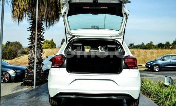 اشتري مستعمل Volkswagen Polo GTI White سيارة في Hlotse في Leribe اشتري مستعمل Volkswagen Polo GTI White سيارة في Hlotse في Leribe