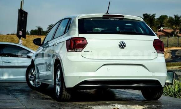 اشتري مستعمل Volkswagen Polo GTI White سيارة في Hlotse في Leribe اشتري مستعمل Volkswagen Polo GTI White سيارة في Hlotse في Leribe