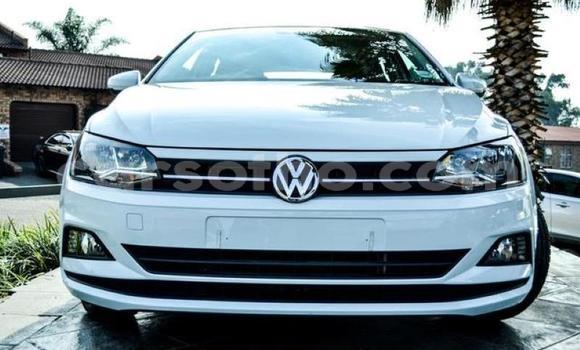 اشتري مستعمل Volkswagen Polo GTI White سيارة في Hlotse في Leribe اشتري مستعمل Volkswagen Polo GTI White سيارة في Hlotse في Leribe