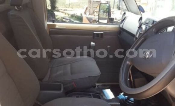 Acheter Occasion Voiture Toyota Land Cruiser Marron à Maseru, Maseru Acheter Occasion Voiture Toyota Land Cruiser Marron à Maseru, Maseru