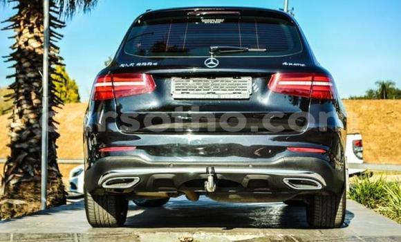 Buy Used Mercedes-Benz GLC Black Car in Hlotse in Leribe Buy Used Mercedes-Benz GLC Black Car in Hlotse in Leribe