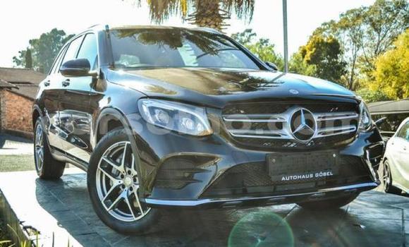 Buy Used Mercedes-Benz GLC Black Car in Hlotse in Leribe Buy Used Mercedes-Benz GLC Black Car in Hlotse in Leribe