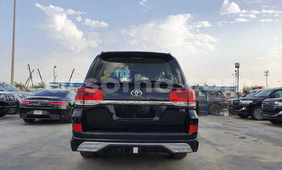 Acheter Neuf Voiture Toyota Land Cruiser Noir à Butha Buthe, Butha-Buthe Acheter Neuf Voiture Toyota Land Cruiser Noir à Butha Buthe, Butha-Buthe