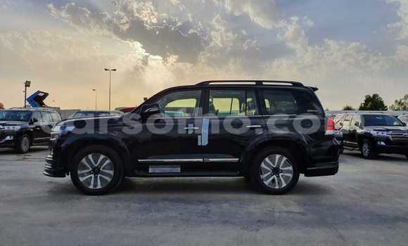 Acheter Neuf Voiture Toyota Land Cruiser Noir à Butha Buthe, Butha-Buthe Acheter Neuf Voiture Toyota Land Cruiser Noir à Butha Buthe, Butha-Buthe