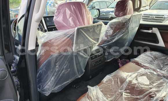 Acheter Neuf Voiture Toyota Land Cruiser Noir à Butha Buthe, Butha-Buthe Acheter Neuf Voiture Toyota Land Cruiser Noir à Butha Buthe, Butha-Buthe