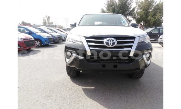 اشتري Imported Toyota Fortuner Black سيارة في Import - Dubai في Maseru اشتري Imported Toyota Fortuner Black سيارة في Import - Dubai في Maseru