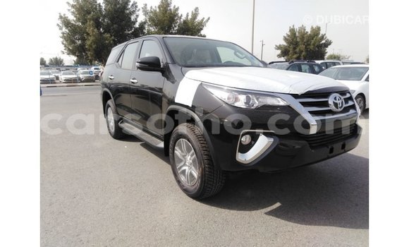 اشتري Imported Toyota Fortuner Black سيارة في Import - Dubai في Maseru اشتري Imported Toyota Fortuner Black سيارة في Import - Dubai في Maseru