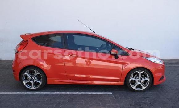 Acheter Occasion Voiture Ford Fiesta Rouge à Maseru, Maseru Acheter Occasion Voiture Ford Fiesta Rouge à Maseru, Maseru
