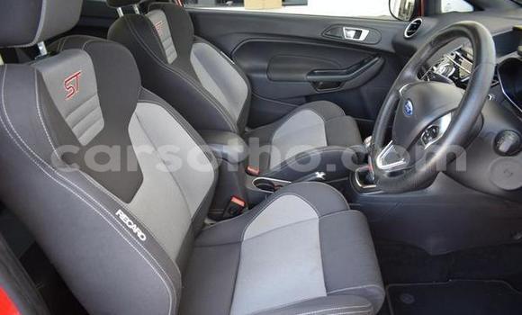 Acheter Occasion Voiture Ford Fiesta Rouge à Maseru, Maseru Acheter Occasion Voiture Ford Fiesta Rouge à Maseru, Maseru