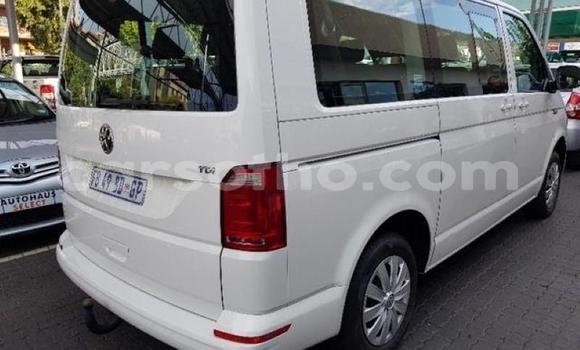 Acheter Occasion Voiture Volkswagen Amarok Blanc à Maseru, Maseru Acheter Occasion Voiture Volkswagen Amarok Blanc à Maseru, Maseru