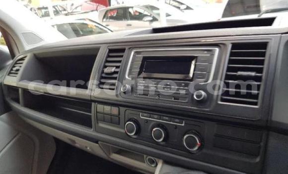 Acheter Occasion Voiture Volkswagen Amarok Blanc à Maseru, Maseru Acheter Occasion Voiture Volkswagen Amarok Blanc à Maseru, Maseru