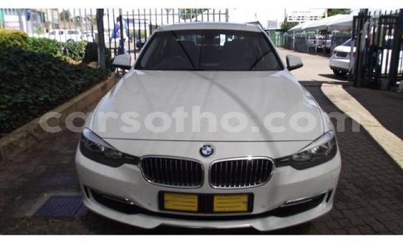 Sayi Na hannu BMW 3–Series White Mota in Mafeteng a Mafeteng Sayi Na hannu BMW 3–Series White Mota in Mafeteng a Mafeteng