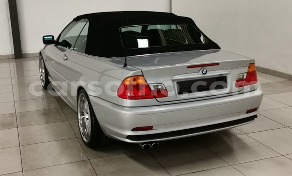 Sayi Na hannu BMW 3–Series Silver Mota in Butha Buthe a Butha-Buthe Sayi Na hannu BMW 3–Series Silver Mota in Butha Buthe a Butha-Buthe