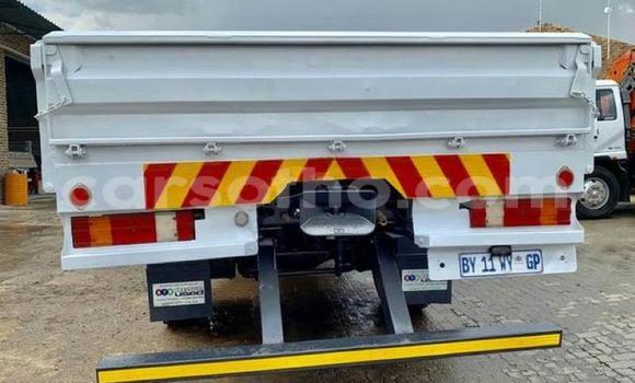 Sayi Na hannu Mercedes‒Benz Atego White Babbar mota in Maseru a Maseru Sayi Na hannu Mercedes‒Benz Atego White Babbar mota in Maseru a Maseru