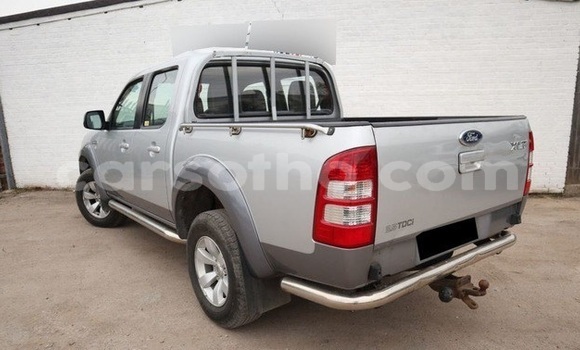 Sayi Na hannu Ford Ranger Silver Mota in Maseru a Maseru Sayi Na hannu Ford Ranger Silver Mota in Maseru a Maseru