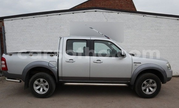 Sayi Na hannu Ford Ranger Silver Mota in Maseru a Maseru Sayi Na hannu Ford Ranger Silver Mota in Maseru a Maseru