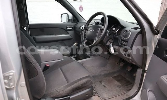 Sayi Na hannu Ford Ranger Silver Mota in Maseru a Maseru Sayi Na hannu Ford Ranger Silver Mota in Maseru a Maseru