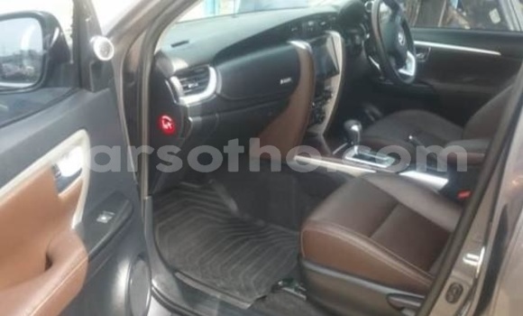 Sayi Na hannu Toyota Fortuner Other Mota in Maseru a Maseru Sayi Na hannu Toyota Fortuner Other Mota in Maseru a Maseru