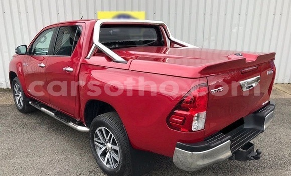 Sayi Na hannu Toyota Hilux Red Mota in Maseru a Maseru Sayi Na hannu Toyota Hilux Red Mota in Maseru a Maseru