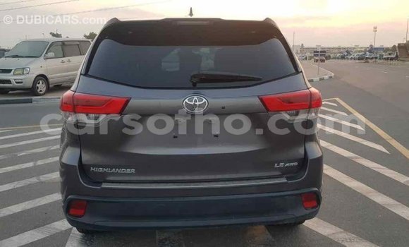 Buy Import Toyota Highlander Other Car in Import - Dubai in Maseru Buy Import Toyota Highlander Other Car in Import - Dubai in Maseru