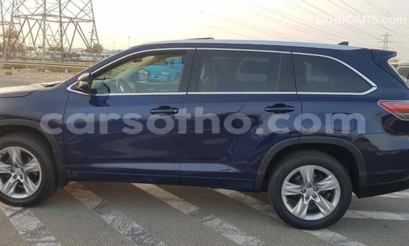 Sayi Imported Toyota Highlander Blue Mota in Import - Dubai a Maseru Sayi Imported Toyota Highlander Blue Mota in Import - Dubai a Maseru