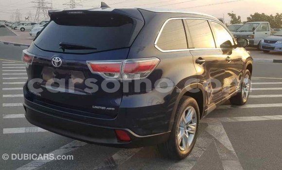 Sayi Imported Toyota Highlander Blue Mota in Import - Dubai a Maseru Sayi Imported Toyota Highlander Blue Mota in Import - Dubai a Maseru
