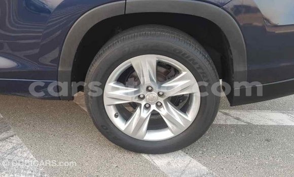 Sayi Imported Toyota Highlander Blue Mota in Import - Dubai a Maseru Sayi Imported Toyota Highlander Blue Mota in Import - Dubai a Maseru