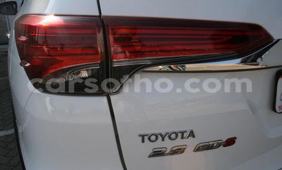 اشتري مستعمل Toyota Fortuner White سيارة في Maputsoe في Leribe اشتري مستعمل Toyota Fortuner White سيارة في Maputsoe في Leribe