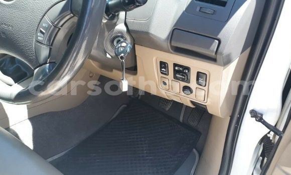Acheter Occasion Voiture Toyota Fortuner Blanc à Maseru, Maseru Acheter Occasion Voiture Toyota Fortuner Blanc à Maseru, Maseru